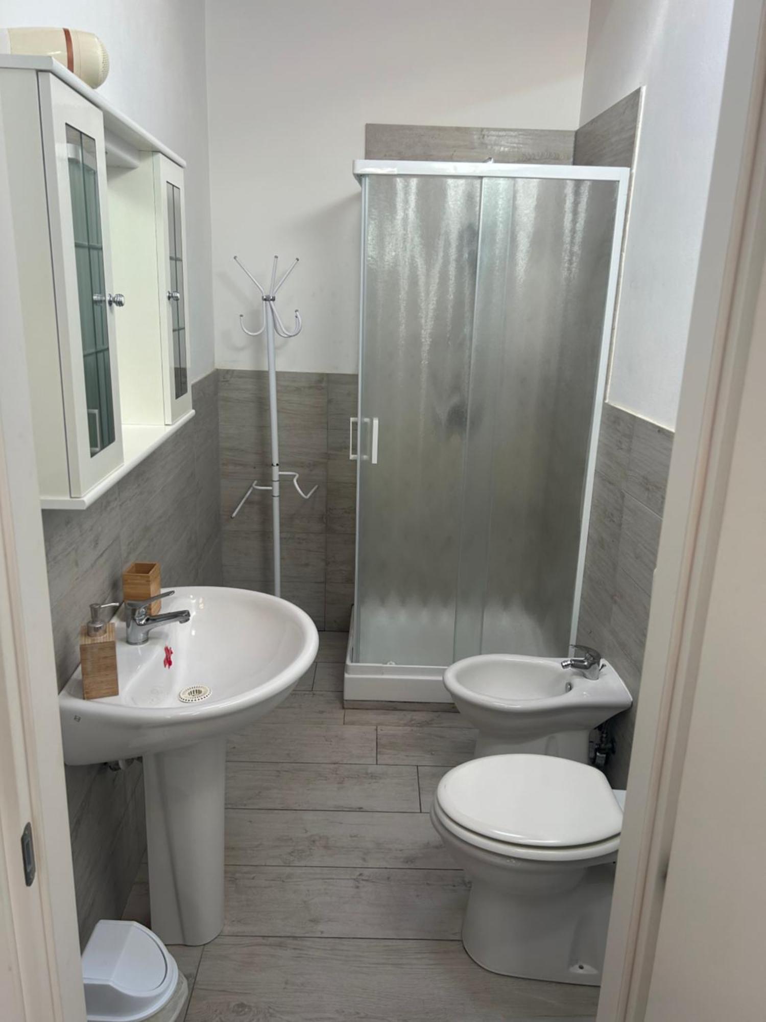 Deni'S Apartments Сиракузы Экстерьер фото